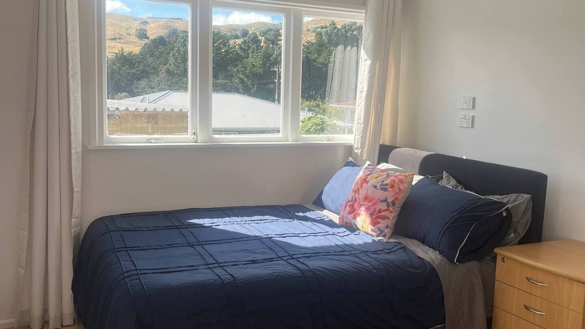 Porirua Apartment | Cosy Studio Retreat
