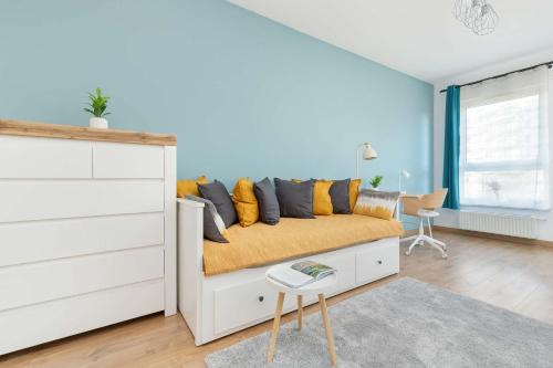 Nowy Port Apartment | Cosy Studio with Parking in Gdansk by Noclegi Renters