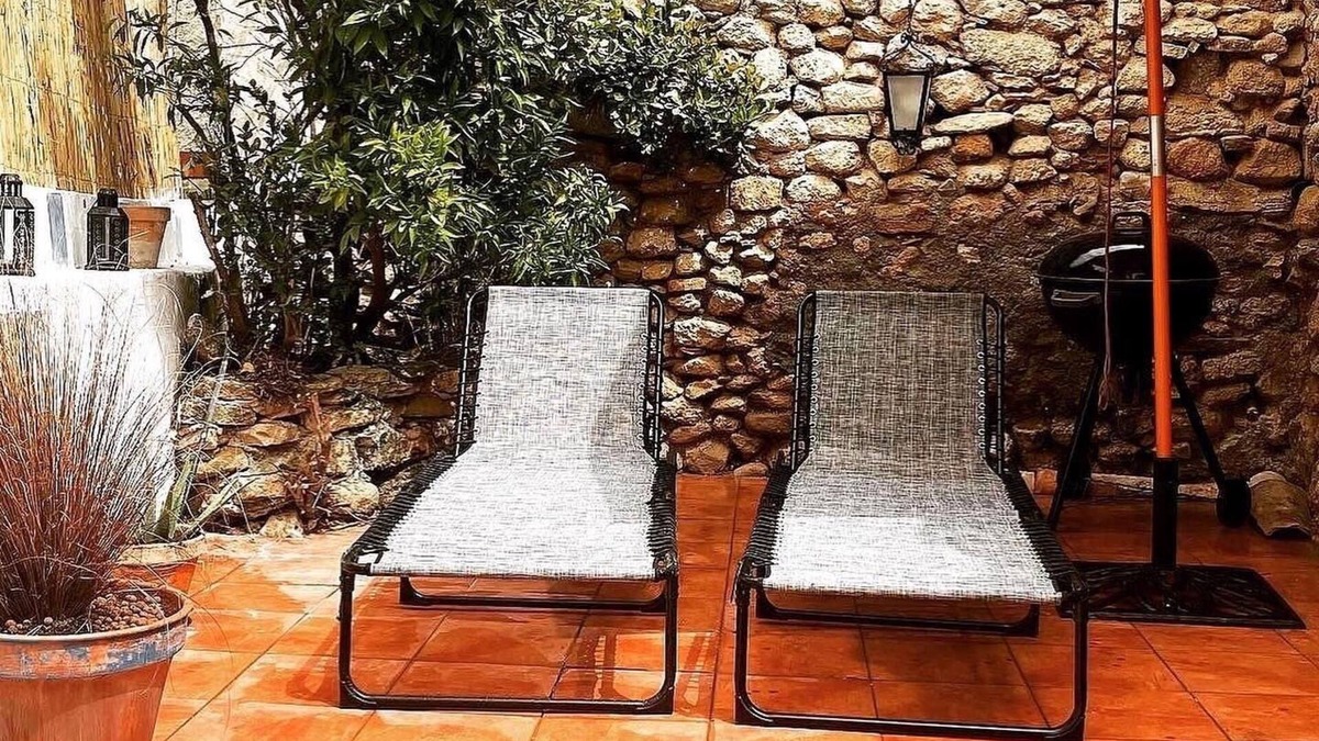 Alhama de Granada House | Cosy townhouse with patio