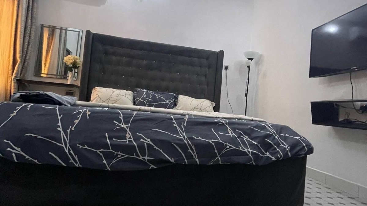 Kwali Apartment | Cosy, trendy apartment in Wuye, Abuja