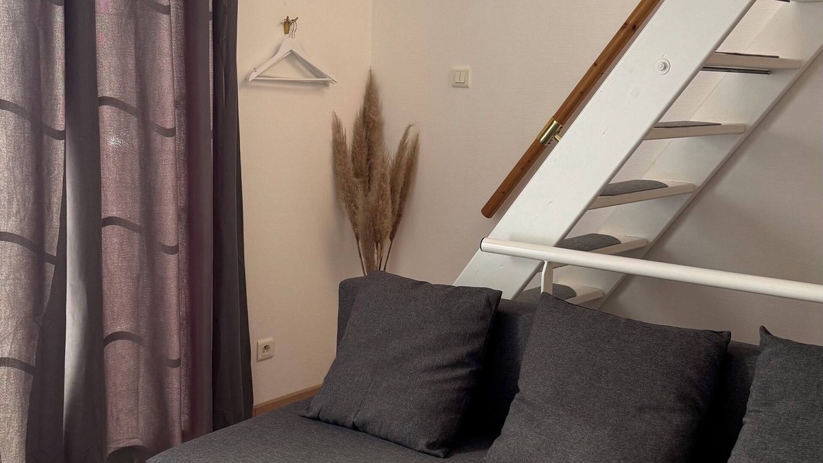 Sainte-Croix-en-Plaine Apartment | Cosy triplex
