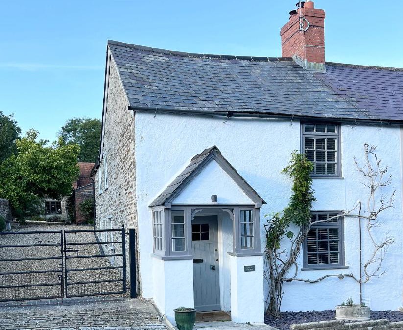 Stalbridge House | Cosy two bedrooom cottage set in a Dorset village