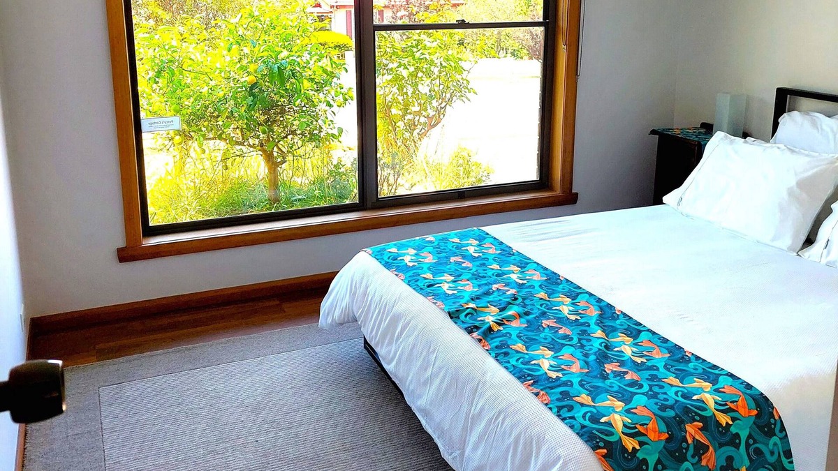 Devonport Villa | Cosy Two Bedroom Cottage
