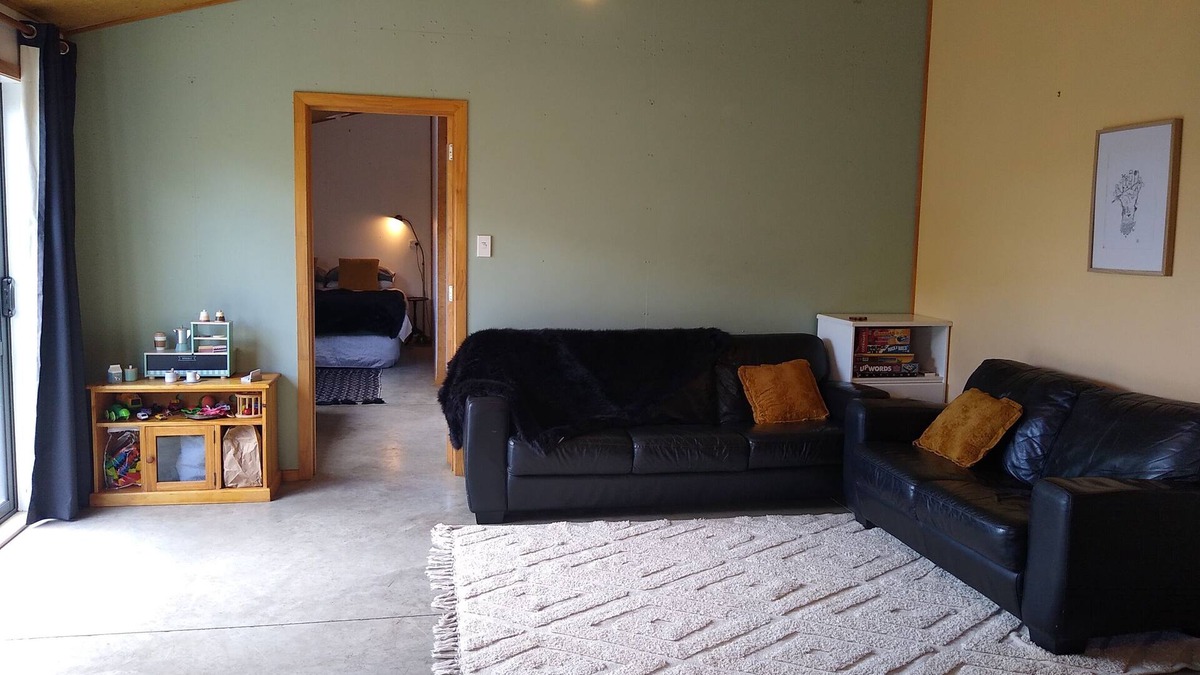 Matamata Apartment | Cosy two bedroom studio in Matamata