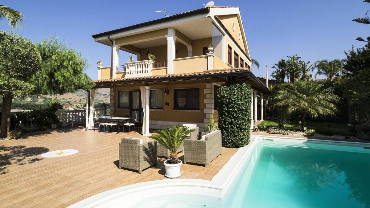 Trappitello Villa | Cosy villa with private pool and superb view