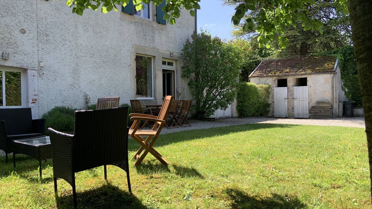 Leuglay House | Cosy village house in the heart of the National Forest Park