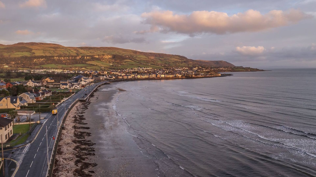 Carnlough Cottage | Cosy Waterfall Cottage Carnlough on the North Coast 2 min walk from the Harbour