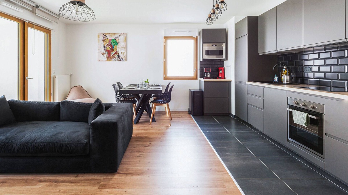 Magny-le-Hongre Apartment | Cosygreen77 Modern Apartment with garden near Disneyland Paris