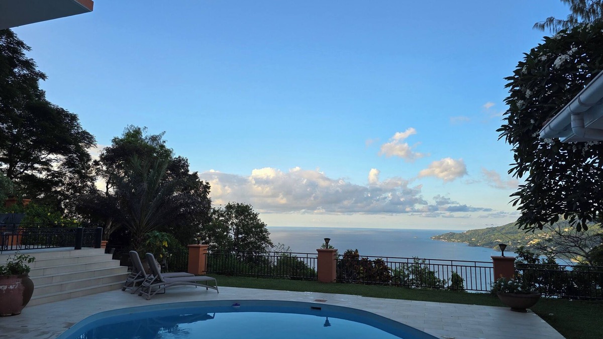Mahe Island Bed & Breakfast | Cote Cedres