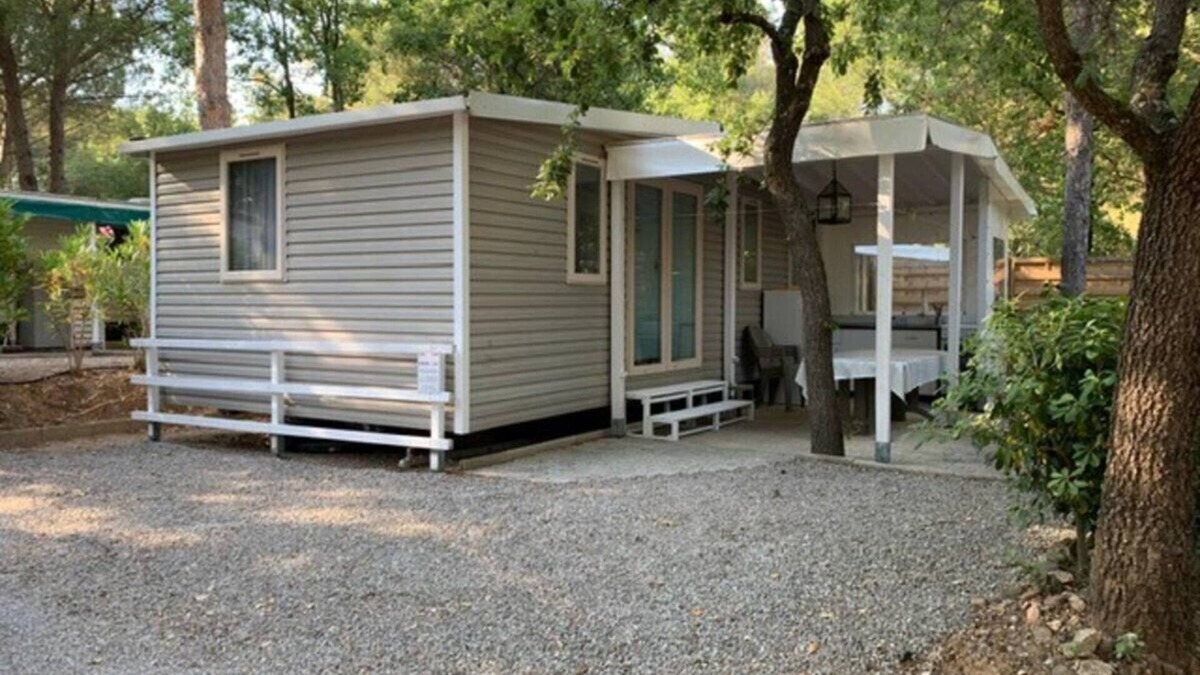 Roquebrune-sur-Argens Ski Chalet | Cotes d'Azur - 6p Campsitechalet - France - Beach