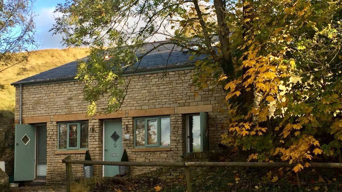 Cleeve Hill Cottage | Cotswold Detached Hillside Cottage packed with Quirky Character