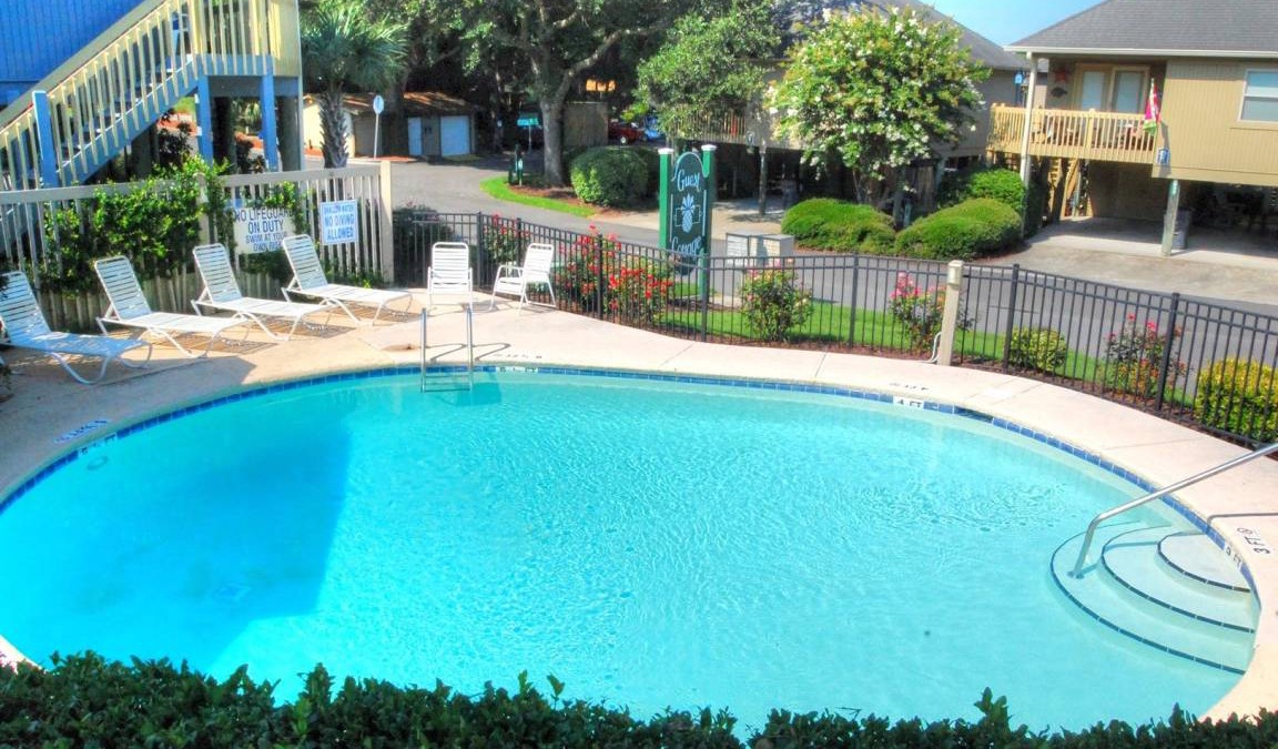 Myrtle Beach Cottage | Cottage ∙ 4 bedrooms ∙ 10 guests