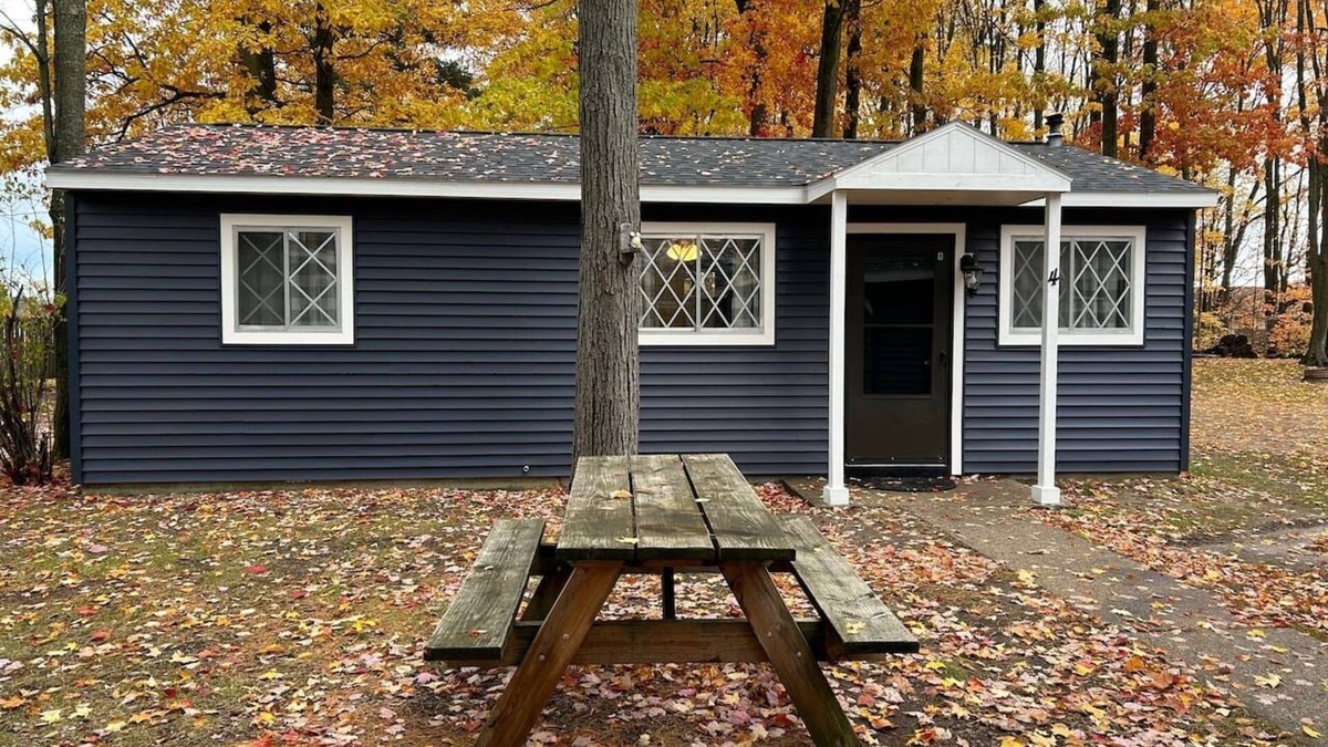 Lake City Cabin | Cottage #4 Northern Michigan, 2 Bedroom Cottage