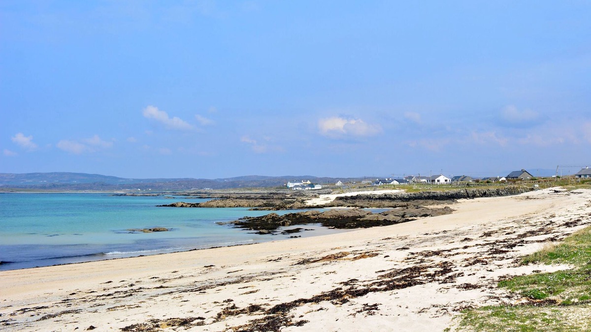 Ballyconneely Cottage | Cottage 433 - Ballyconneely - sleeps 2 guests in 1 bedroom