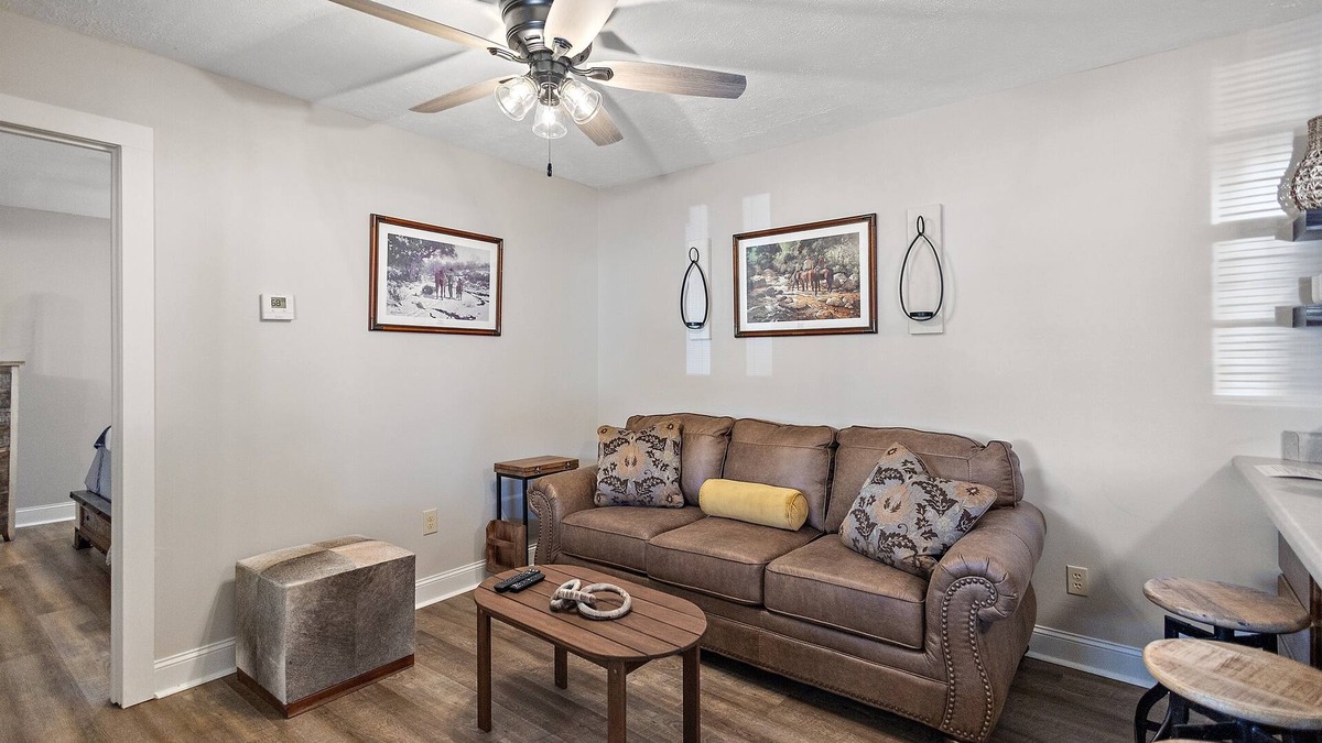 Ridgeland Cottage | Cottage 7 - Last Resort