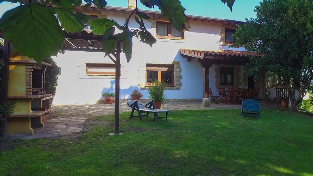 Lamadrid Cottage | Cottage-Apartment-Private Bathroom-El Terrero