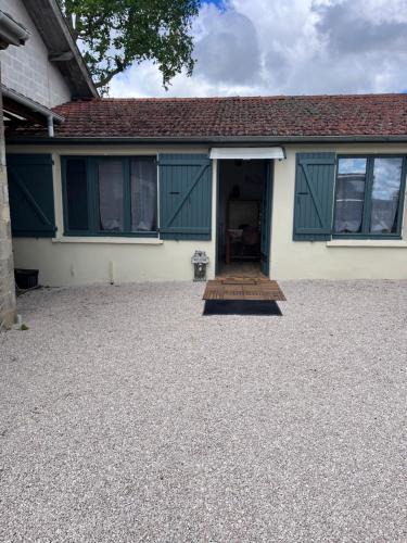 Santenay House | Cottage Apolline
