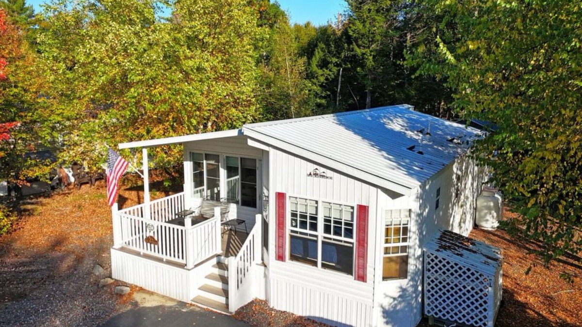 South Casco Cottage | Cottage at Point Sebago Beach & Golf Resort