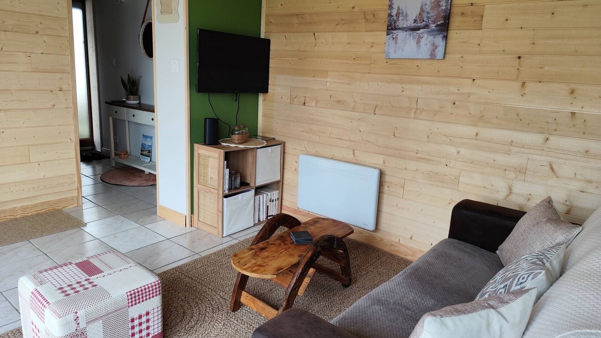 Vernet-la-Varenne Condo | Cottage atmosphere