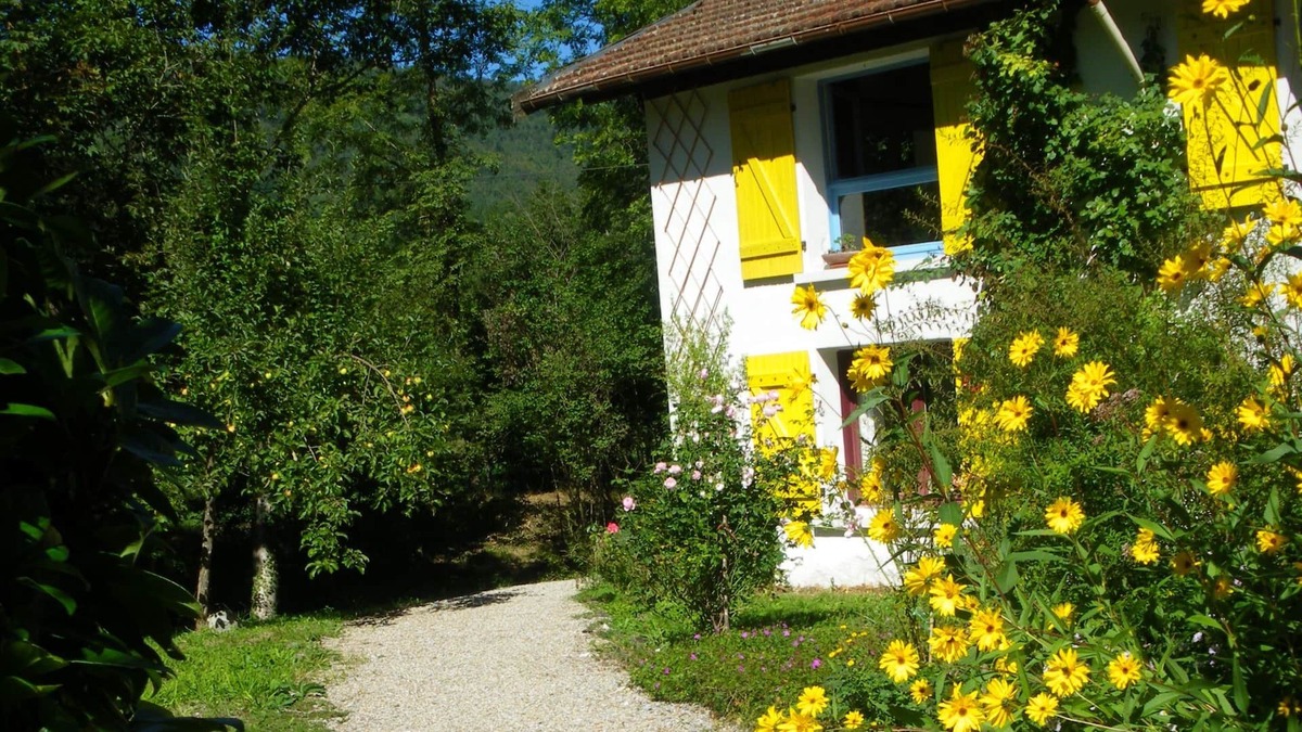 Fougax-et-Barrineuf Cottage | Cottage "Au Murmure de l'Hers" for 10 people
