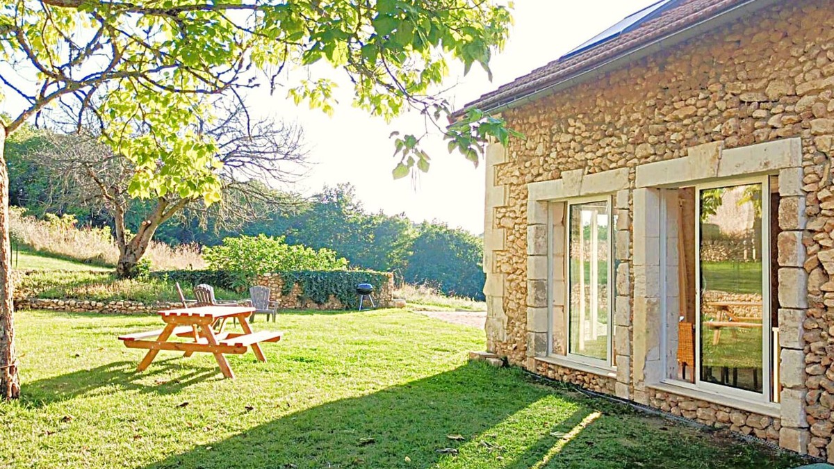 Bourrou Cottage | Cottage Brantôme Swimming pool Tennis Château Monciaux 4 Pers)
