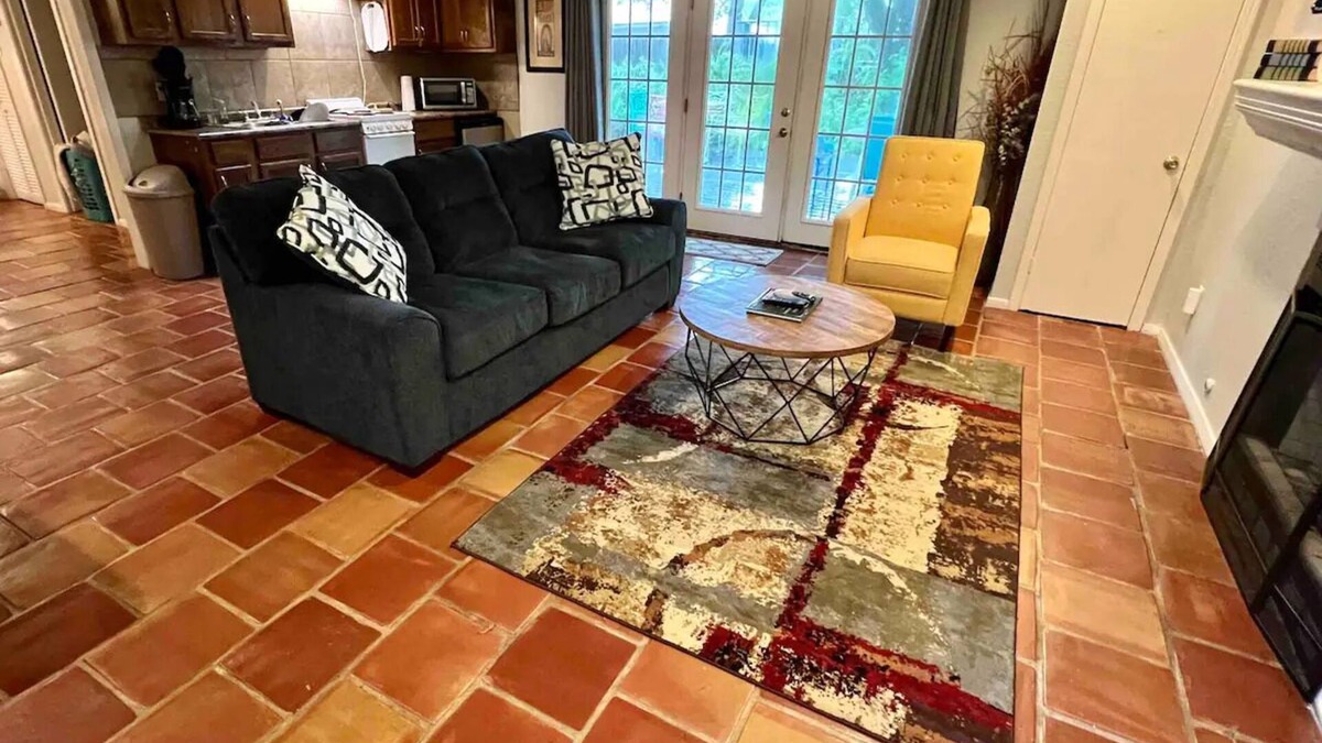 Bay Area Cottage | Cottage by the Bay