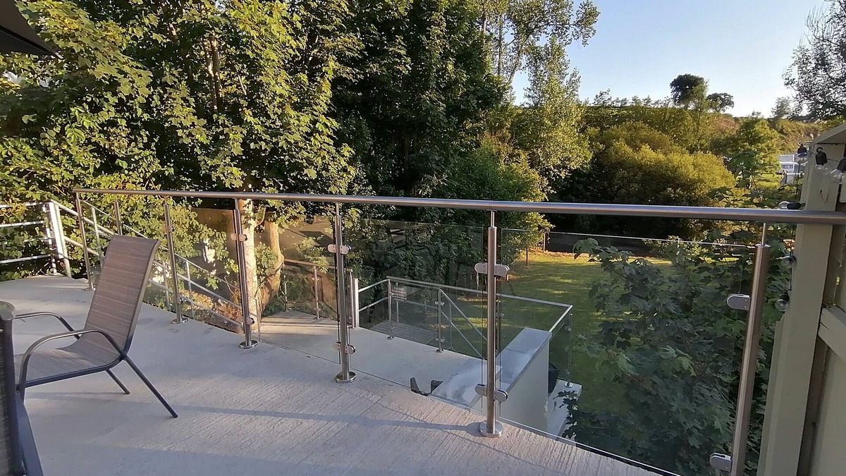 Abercych Cottage | Cottage by the river with fishing.