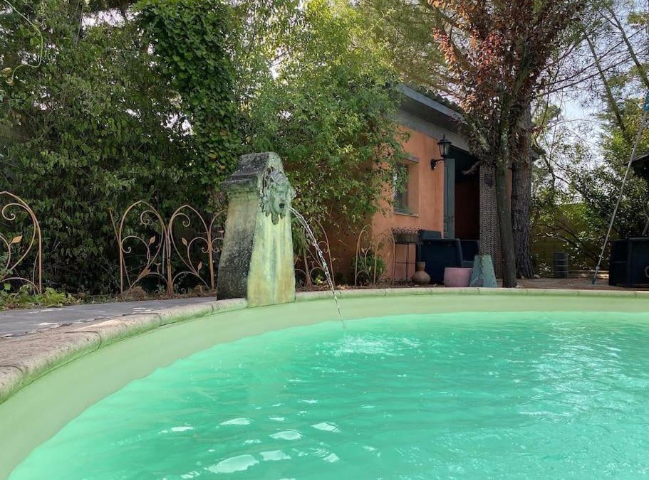 Sainte-Anastasie House | Cottage chaleureux avec piscine privée