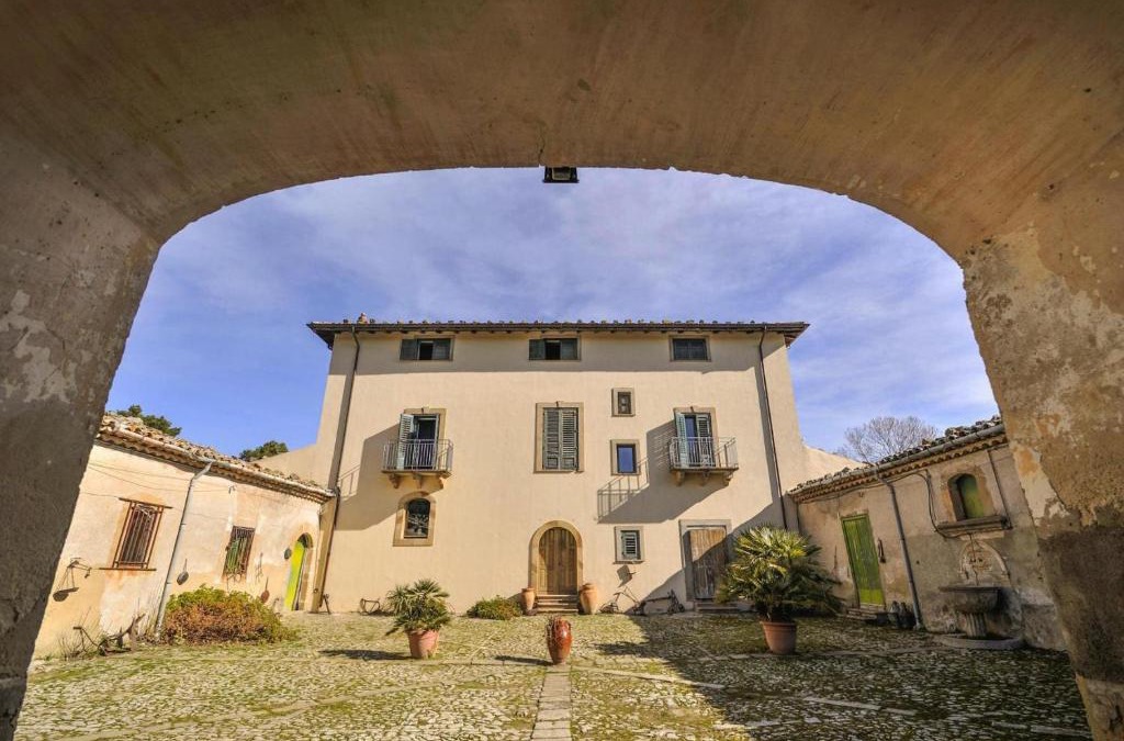 Cerami House | Cottage, Cerami
