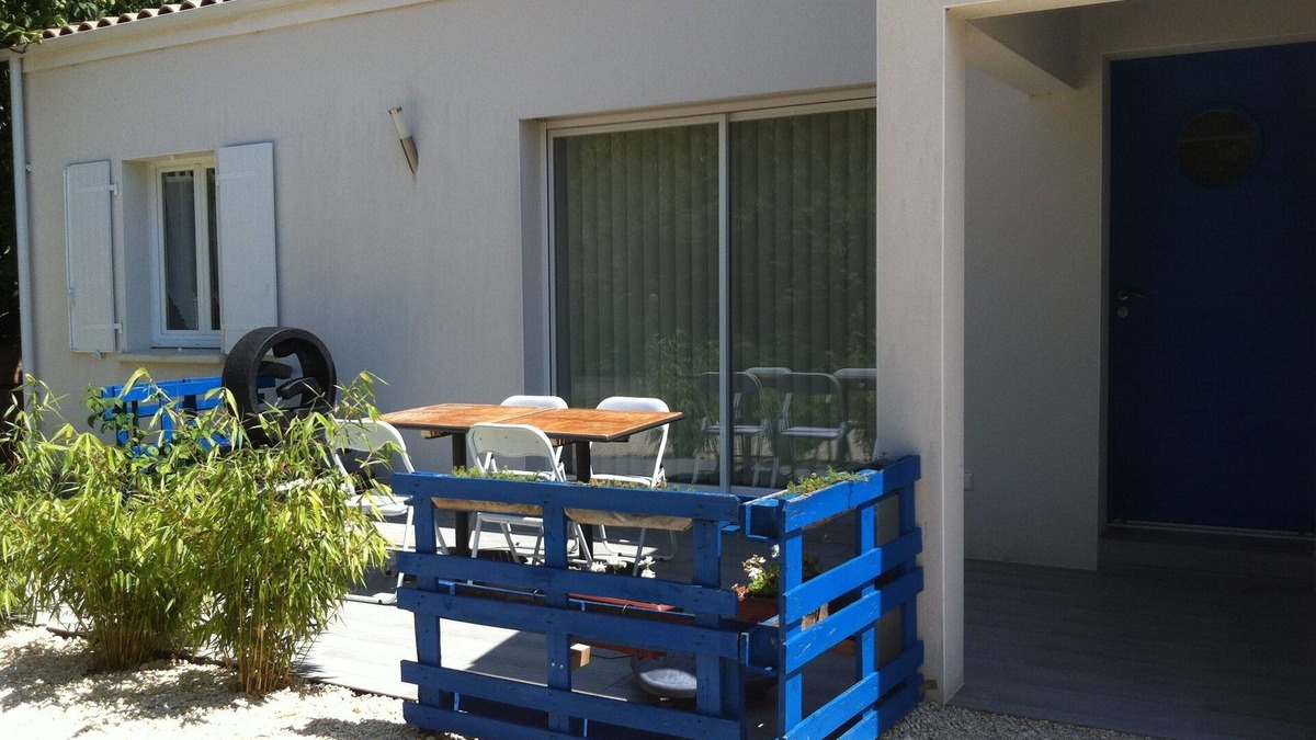 Port-des-Barques House | Cottage classified 3 stars, 4 people near the sea