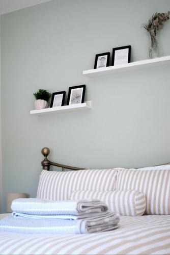 Newtownards House | Cottage Corner NI
