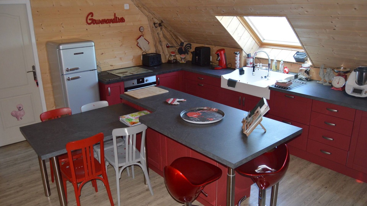 Houssay House | Cottage detached house quiet campaign + terrace, private parking.