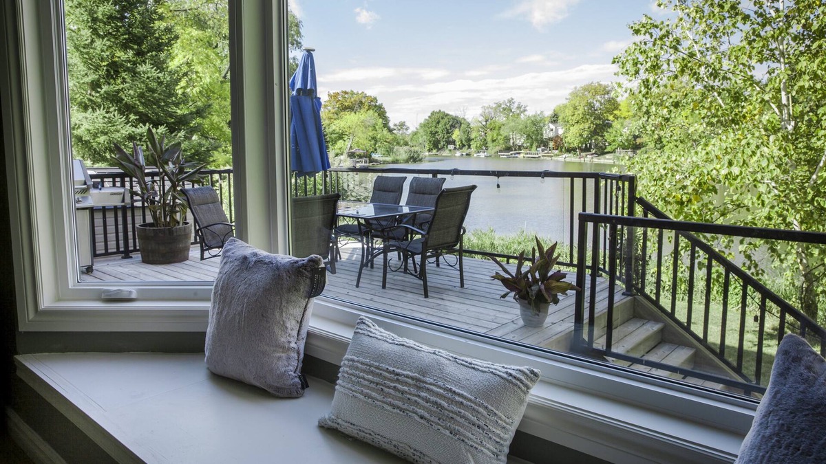 Winona House | Cottage Escape in the City!