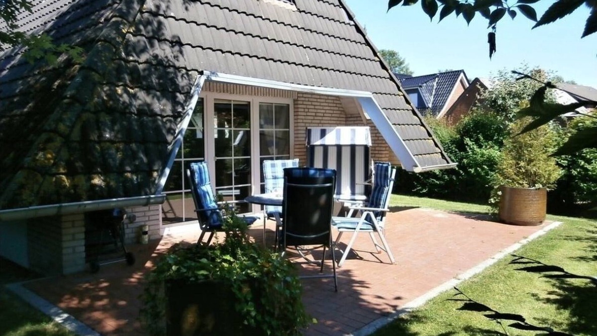 Dorumer Neufeld House | Cottage for 4 guests with 74m² in Wurster North Sea Coast (110492)