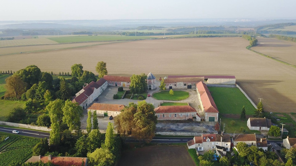 Le Plessis-Placy Cottage | Cottage for 8-9 people in a farmhouse