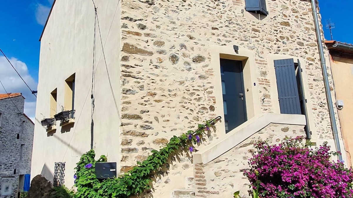 Montesquieu-des-Alberes House | Cottage Le Micocoulier between sea and mountains