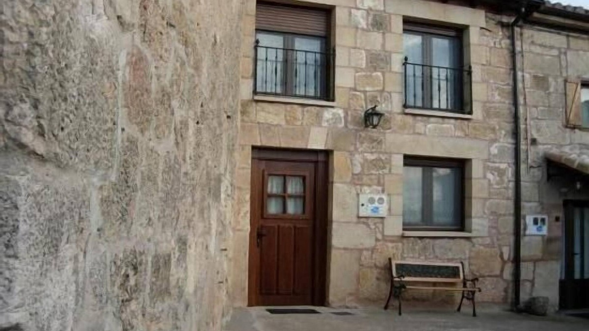 Mozoncillo de Juarros Cottage | Cottage (full rental) La Cabaña for 10 people