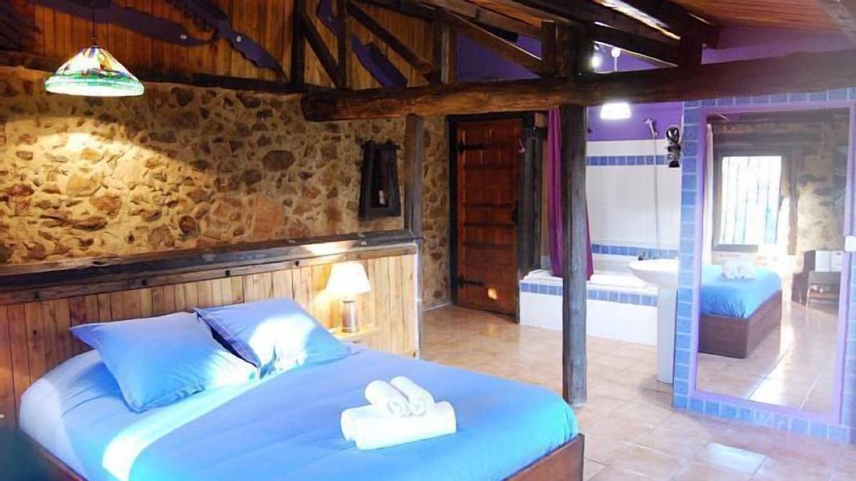 Segura de Toro Cottage | Cottage (full rental) for 2 persons, in the AMBROZ Valley (C2)