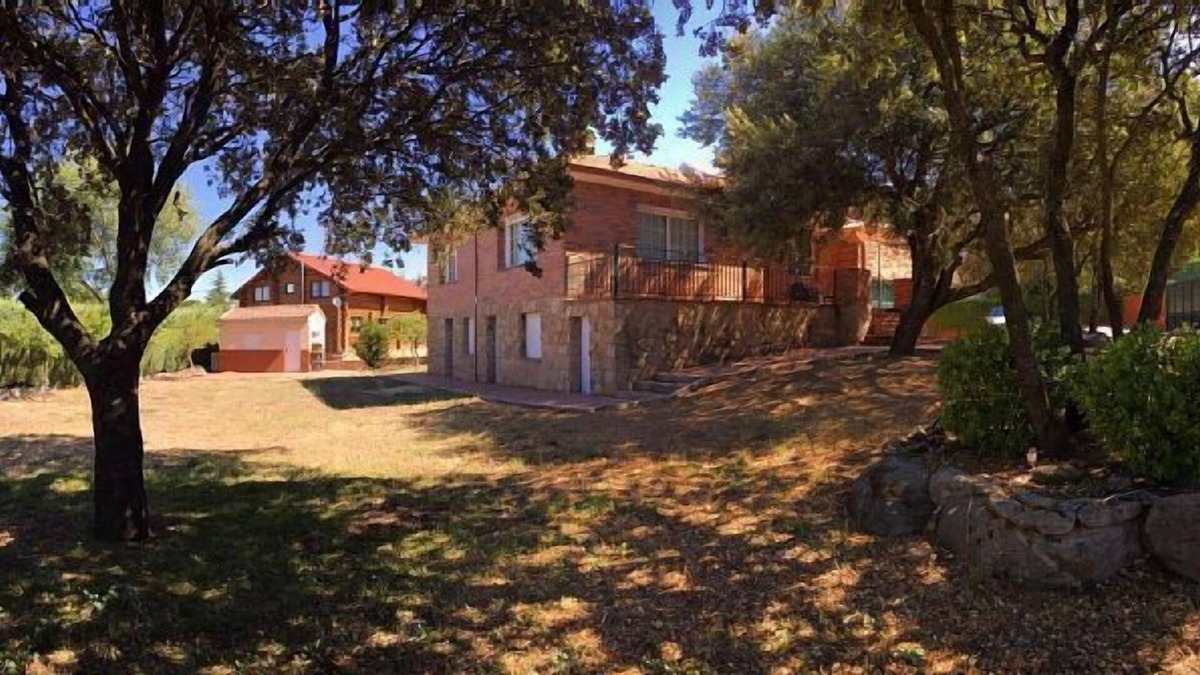 Los Angeles de San Rafael Cottage | Cottage (full rental) caprirural for 12 people