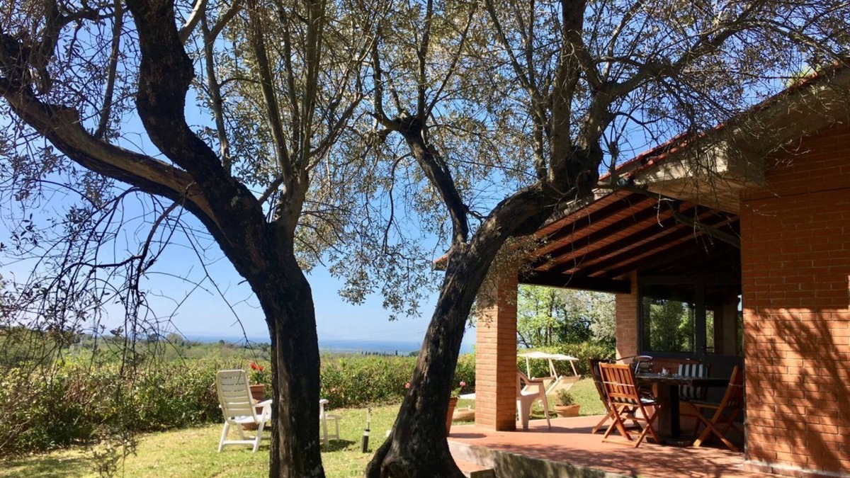 Guardistallo House | Cottage Gaia with sea view by ToscanaTour