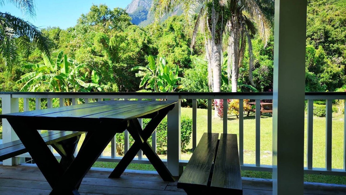 Yakushima House | Cottage HANA MANA