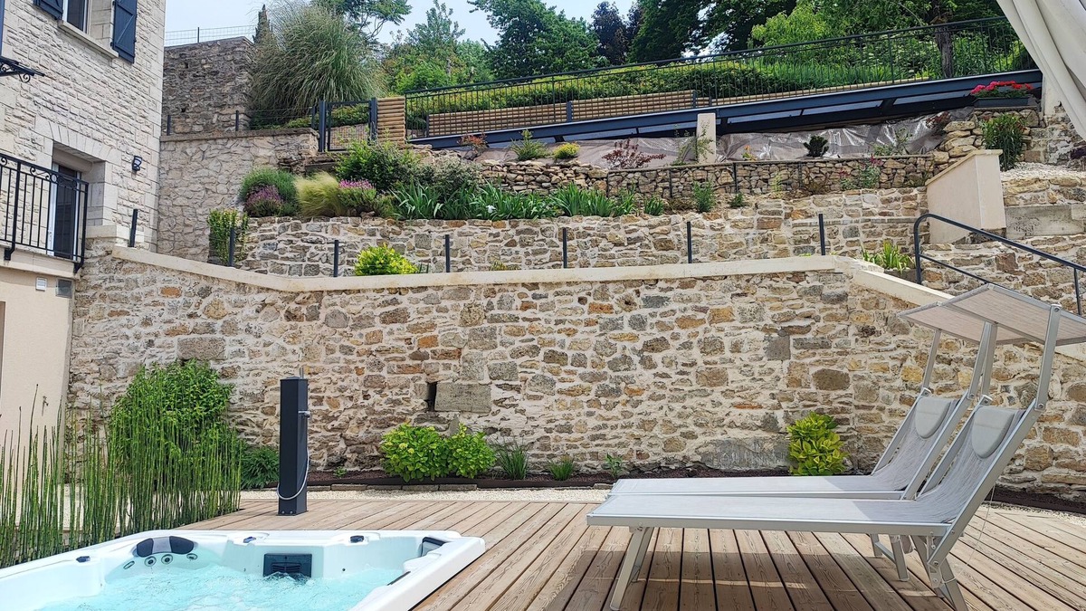 Terrasson-la-Villedieu House | Cottage in Dordogne in picturesque town close to the Valley de l'Homme Lascaux