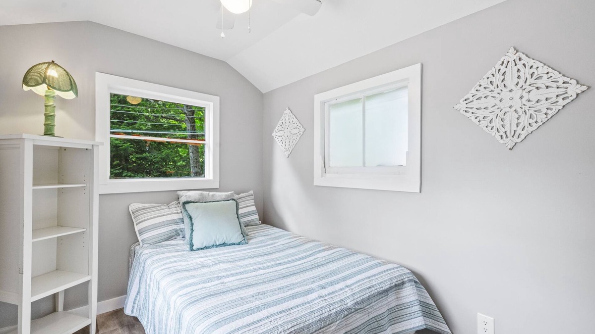 Alton House | Cottage in Alton Bay – Sleeps 4, Pool, Trails & More!