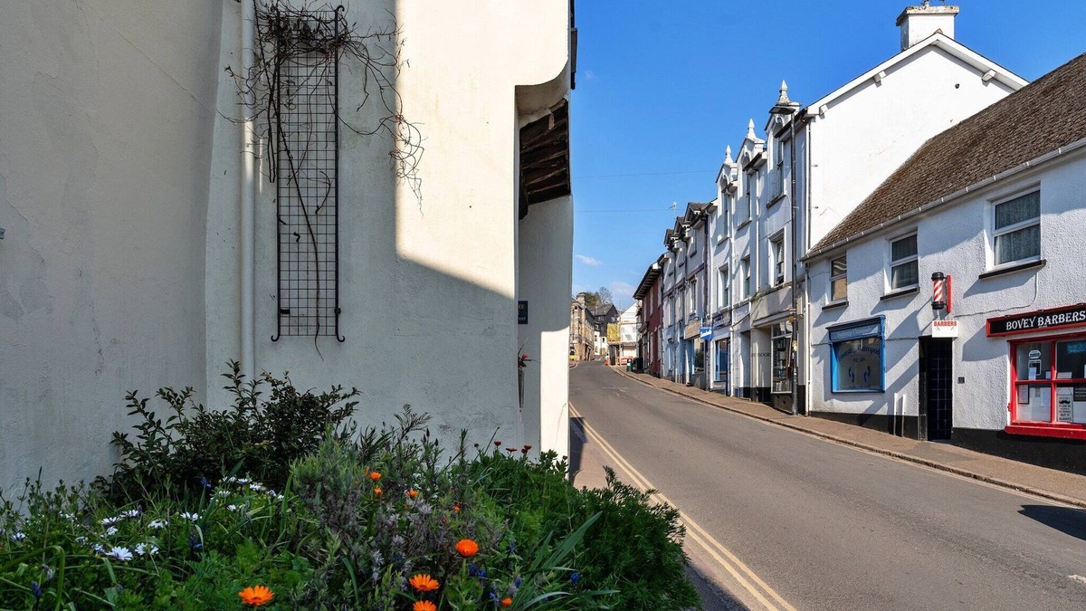 Bovey Tracey Cottage | Cottage in Bovey Tracey near Dartmoor Park