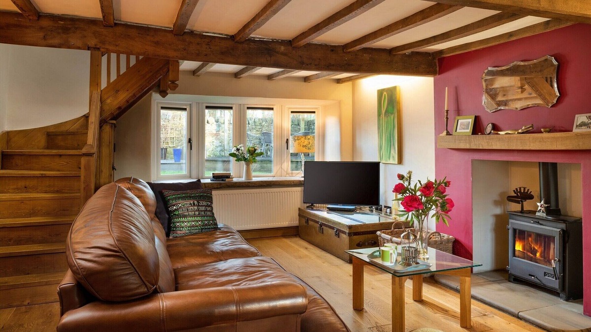 Buxton Cottage | Cottage in Buxton near Peak District Trails