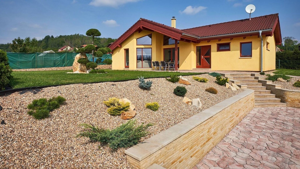 Cermna House | Cottage in the middle of the mountains