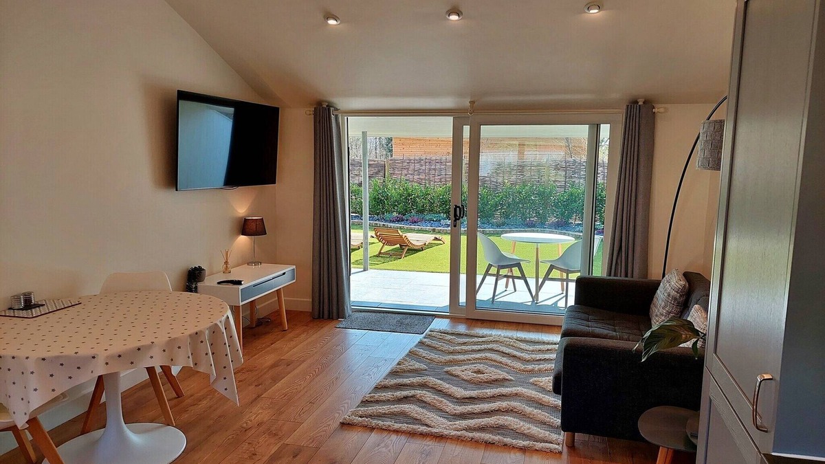 Liverton Cottage | Cottage in Devon with Hot Tub & Dartmoor Views