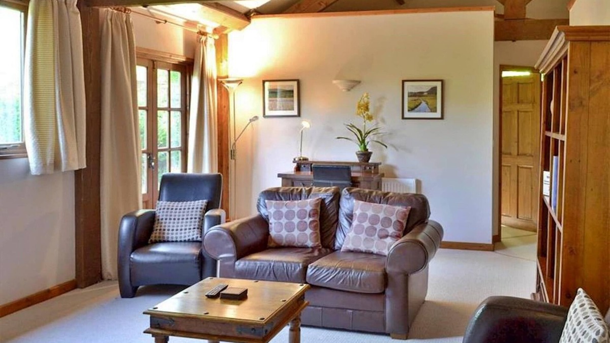 Liverton Cottage | Cottage in Devon with Pool & Countryside Views