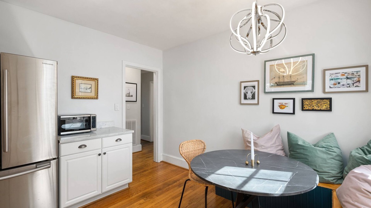 Raleigh House | Cottage in Heart of Five Points - Pet Friendly!