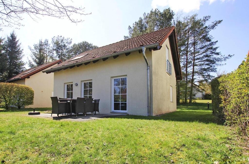 Muritz House | Cottage in Lenz